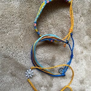 Pura Vida three bracelet set